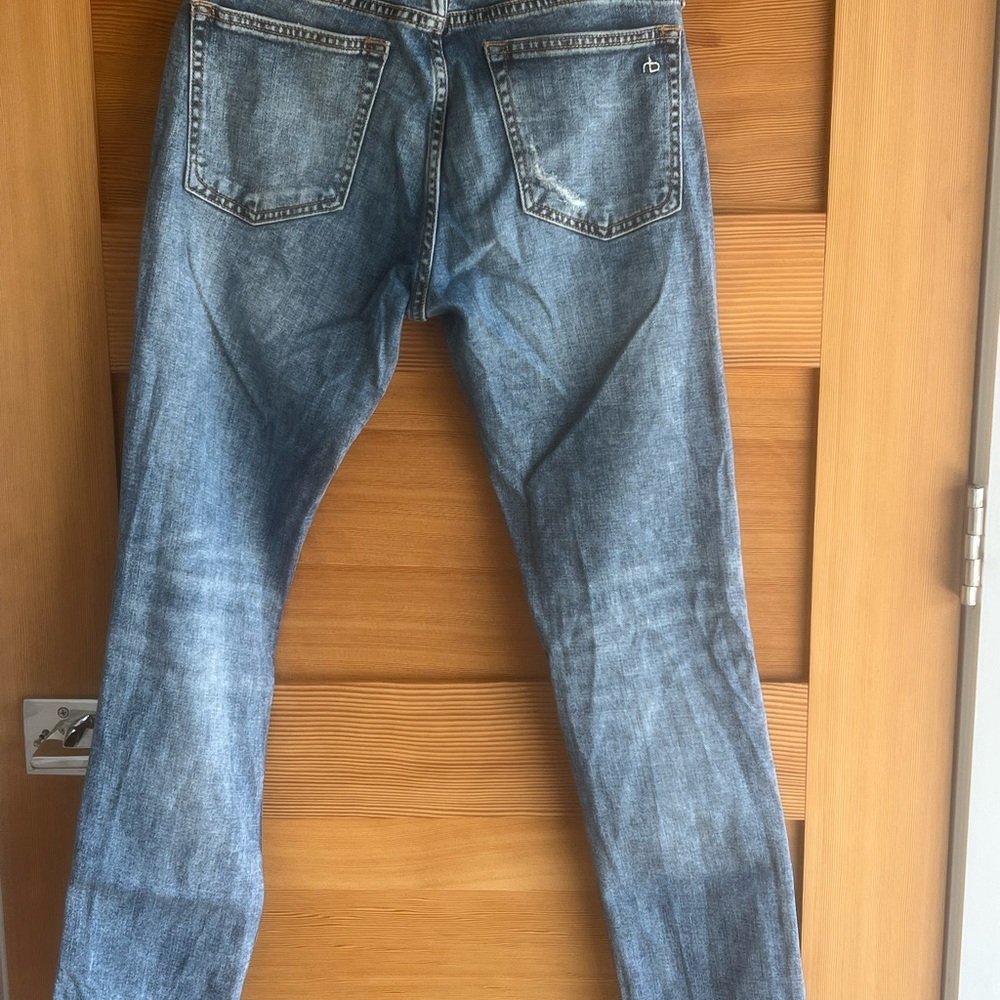 Rag & Bone DRE low rise Jean Size 24